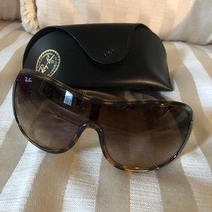 Ray Ban Women Sunglasses